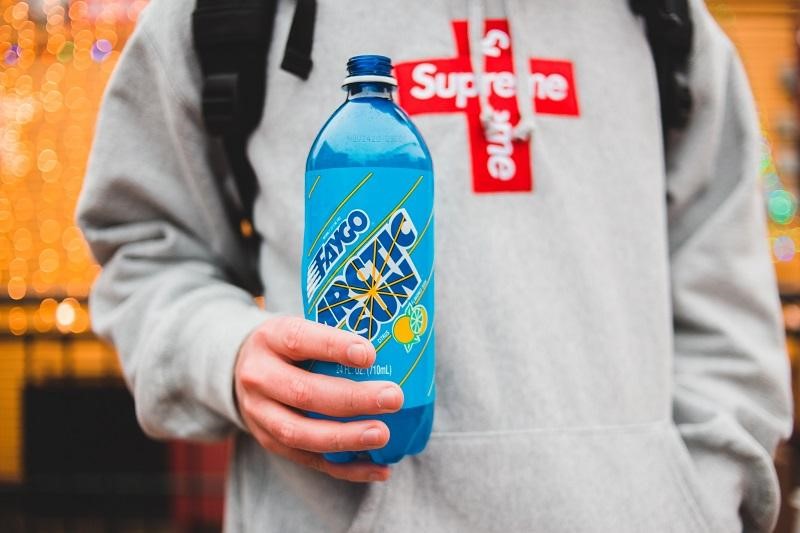 Many carbonated drinks are healthier options than sugary drinks