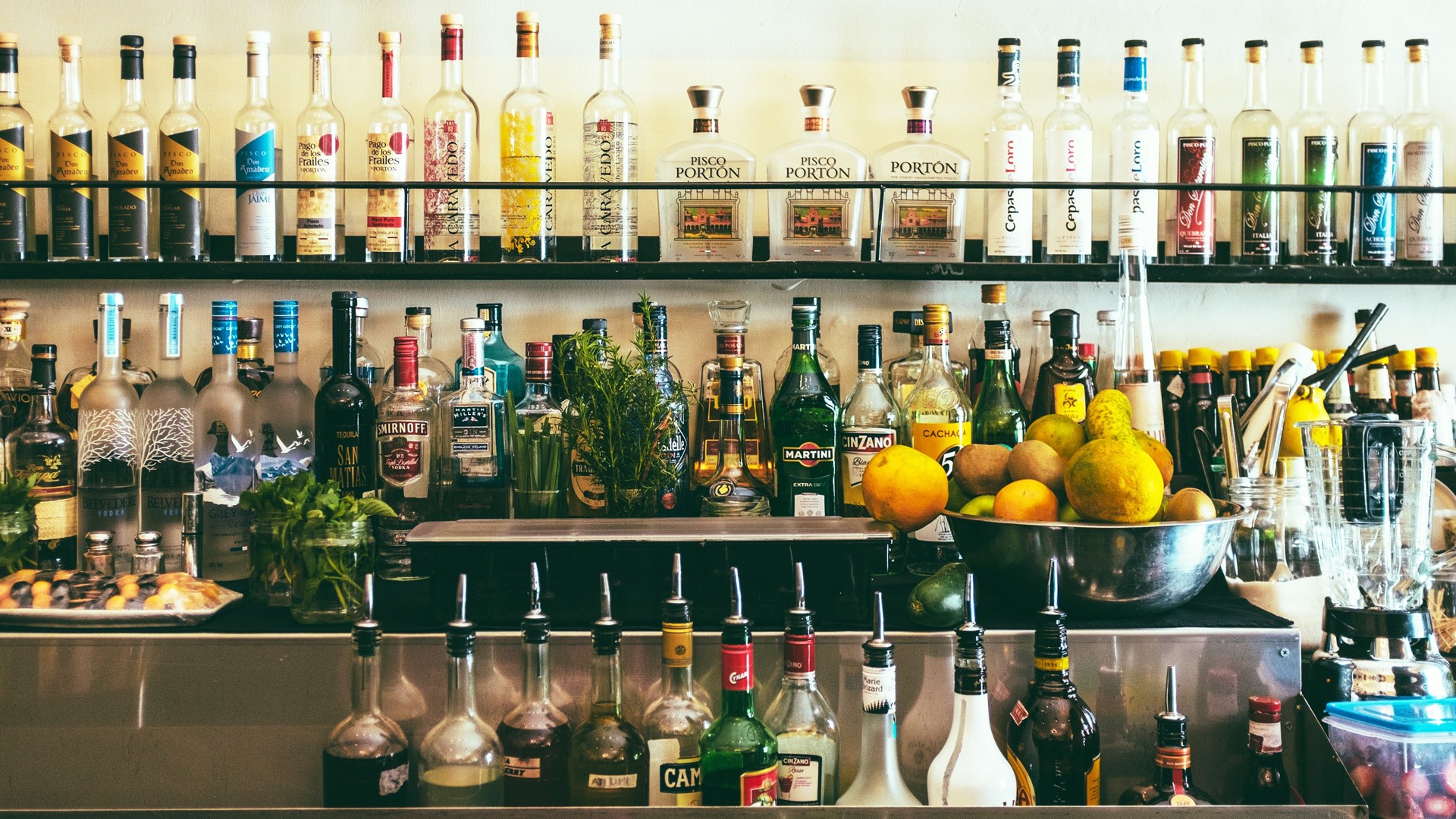 How to Start a Beverage Business: The Complete 8-Step Guide to Launching Your Brand