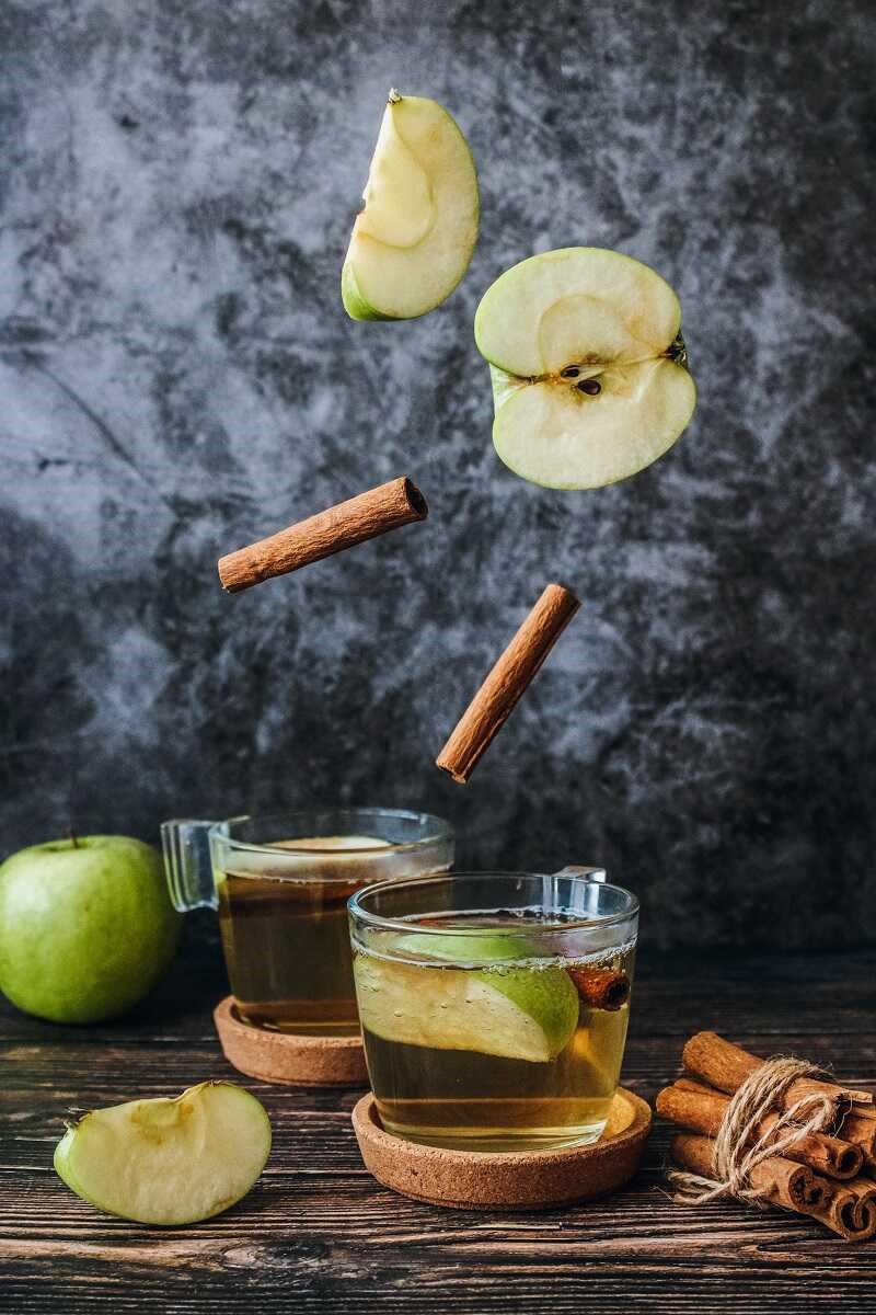 Apple cider vinegar helps pH balance, immune function, healthy digestion - drinks to cleanse your system