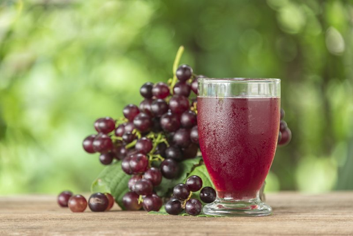 Grape juice provides many essential minerals for the body