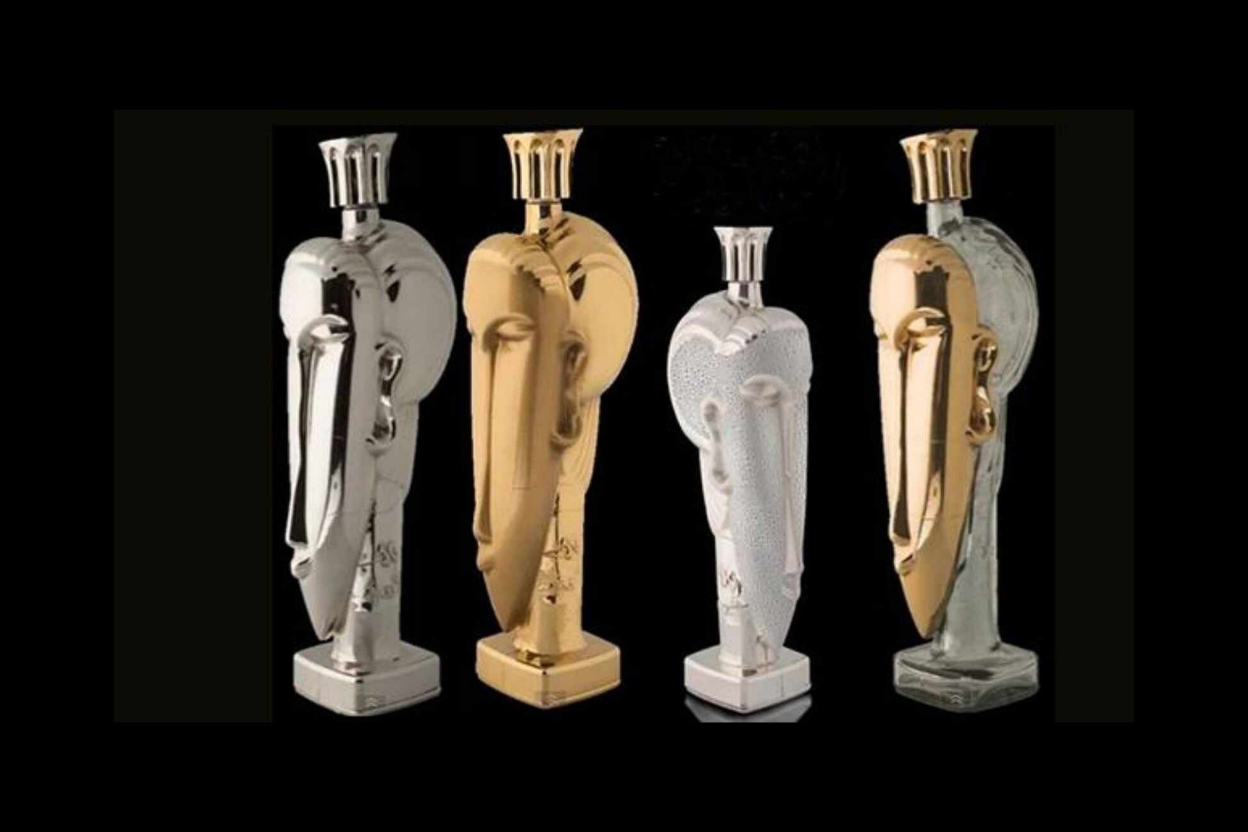 Pictures of the bottles of Acqua di Cristallo Tributo a Modigliani
