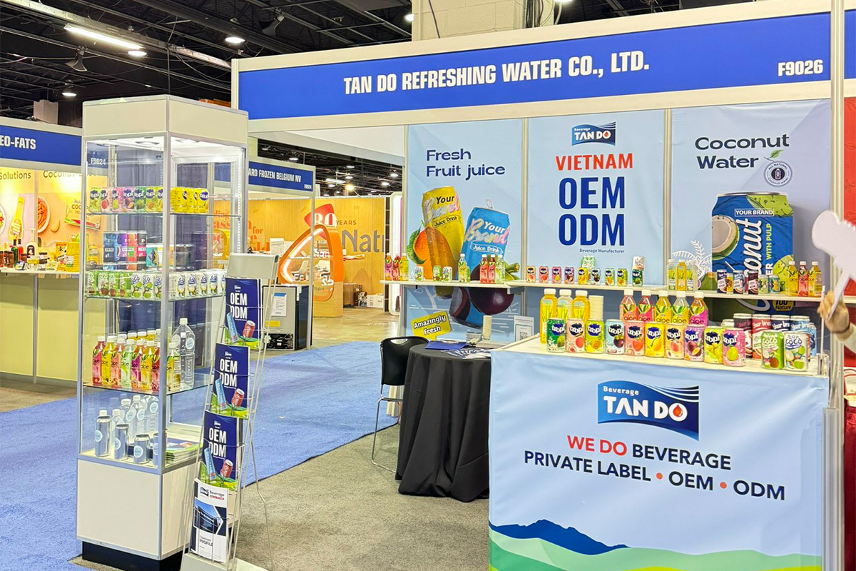 Tan Do 2023 PLMA Chicago Trade Show